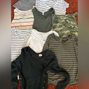 Lot of 9 maternity tops size XL-XXL